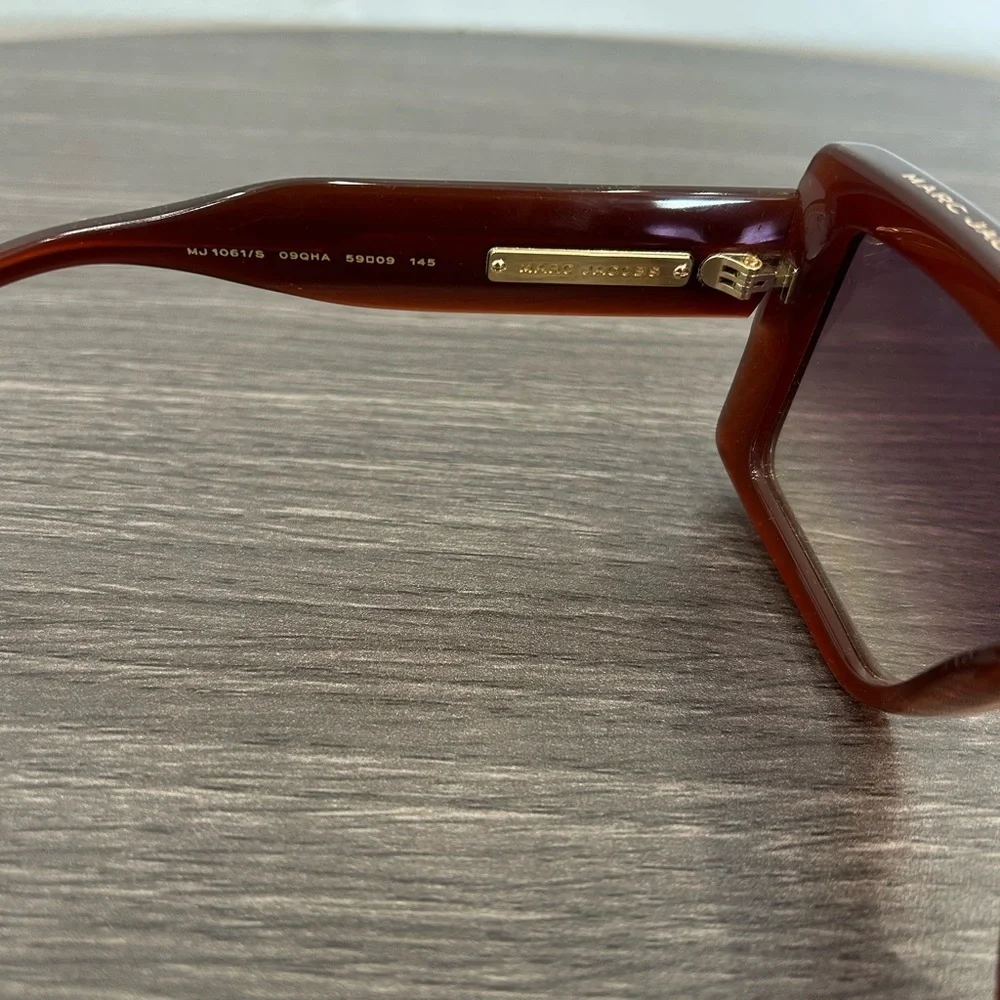 Marc Jacobs Gradient Brown Square Women’s Sunglasses